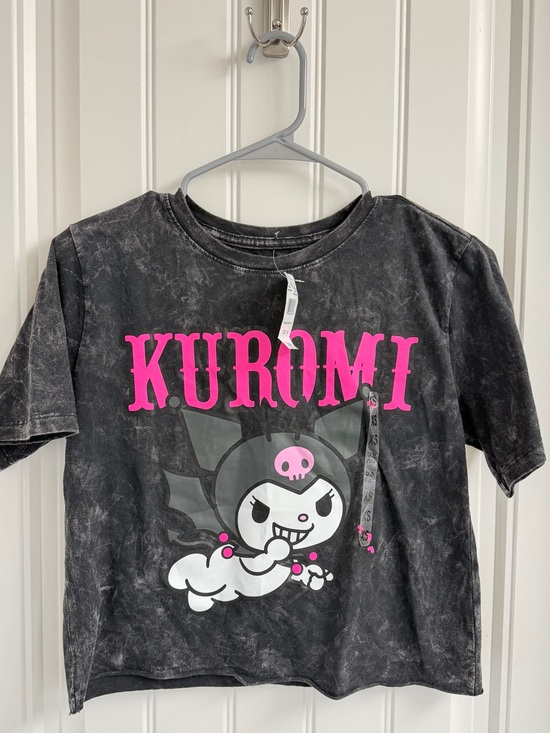 Kuromi Other - Kuromi Graphic Short-Sleeve Tee in Black with Pink Print - Kids